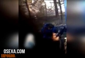 Жесткая публичная ебля узбеков в парке